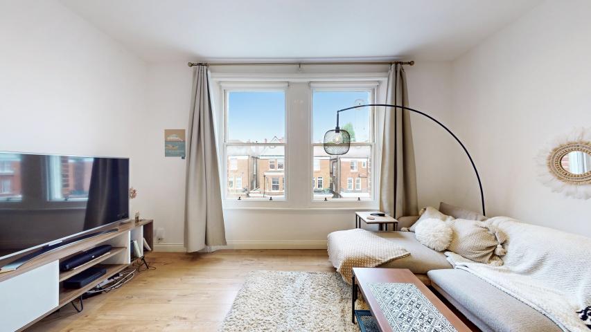 Stunning South Hampstead Apartment Canfield Gardens, South Hampstead